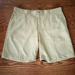 PGA Tour Men’s Golf Shorts Size 44 Beige 100% Polyester Chino Style Comfort Fit